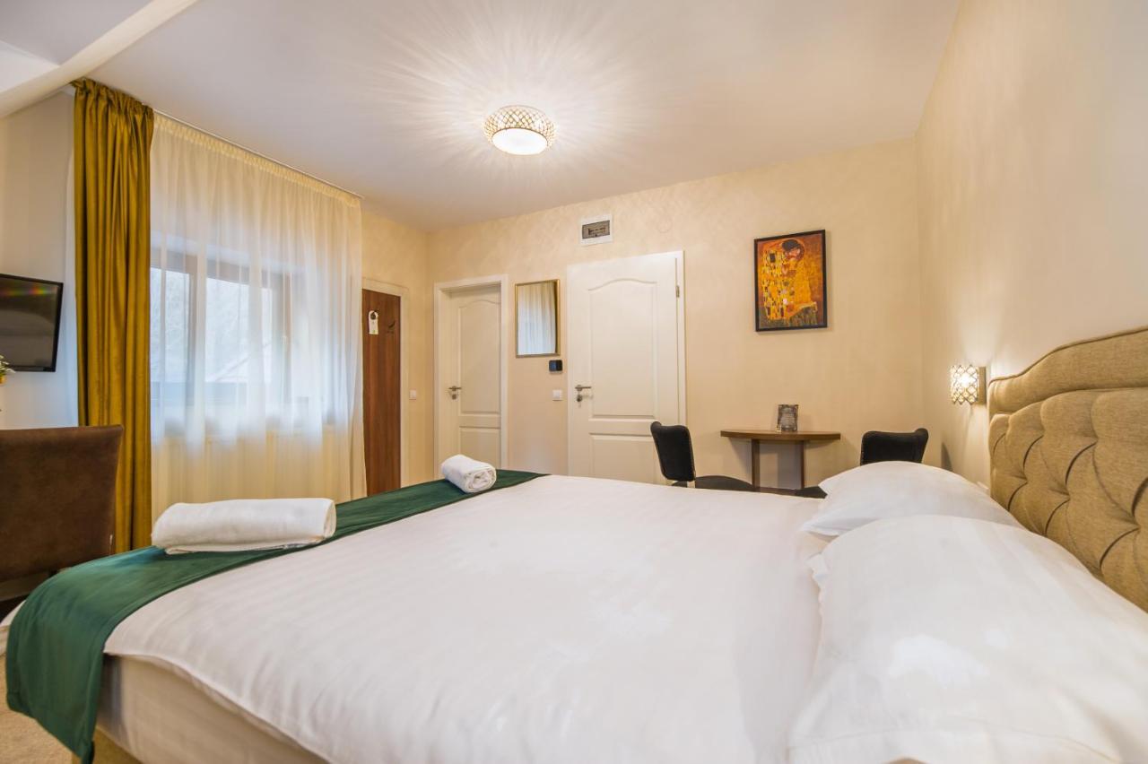 Casa Moritz Hotell Braşov Eksteriør bilde